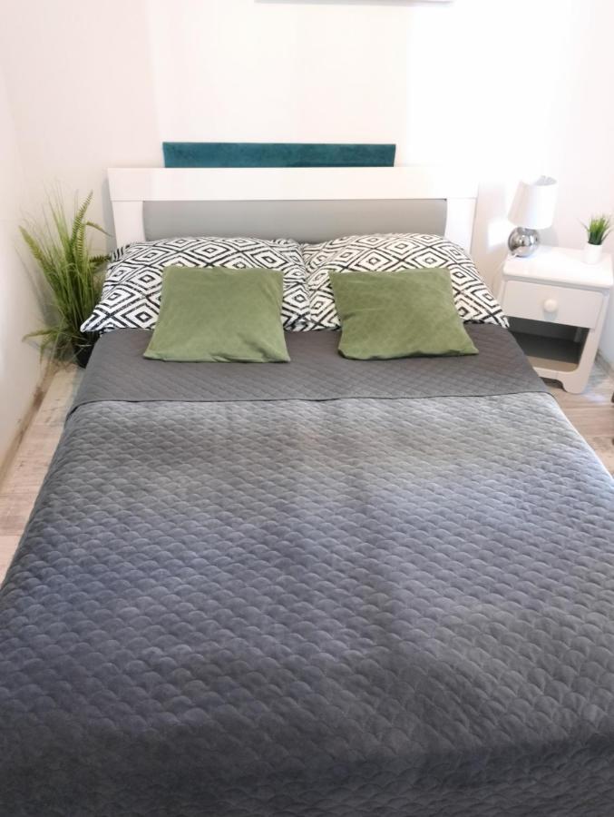 Apartament Lesny Lubiń エクステリア 写真