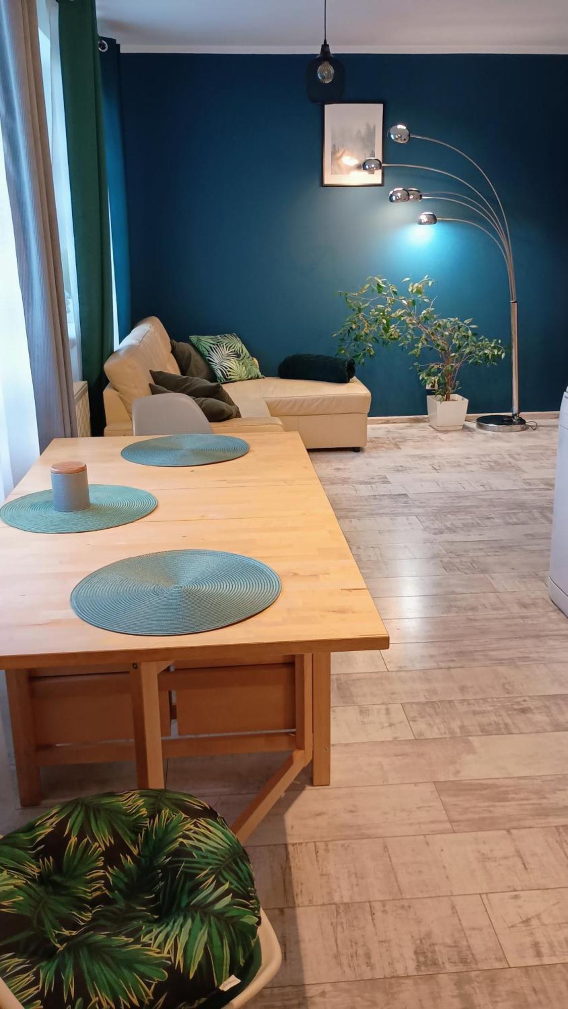 Apartament Lesny Lubiń エクステリア 写真